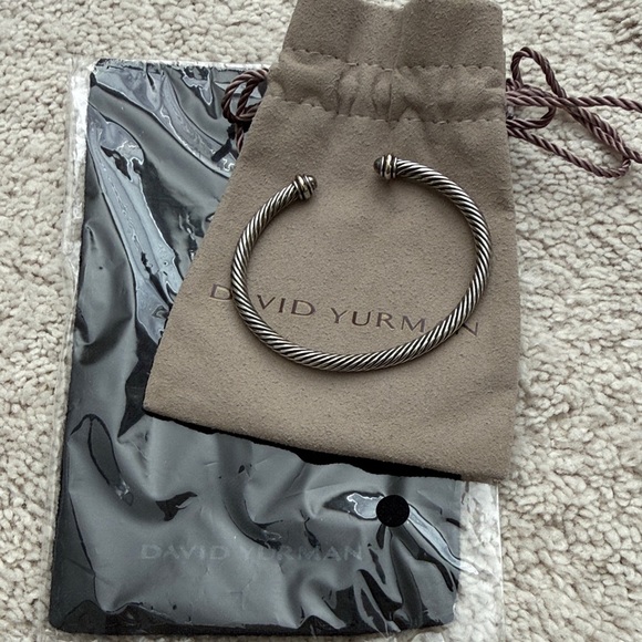 David Yurman Twisted Cable Bracelet - Picture 5 of 6